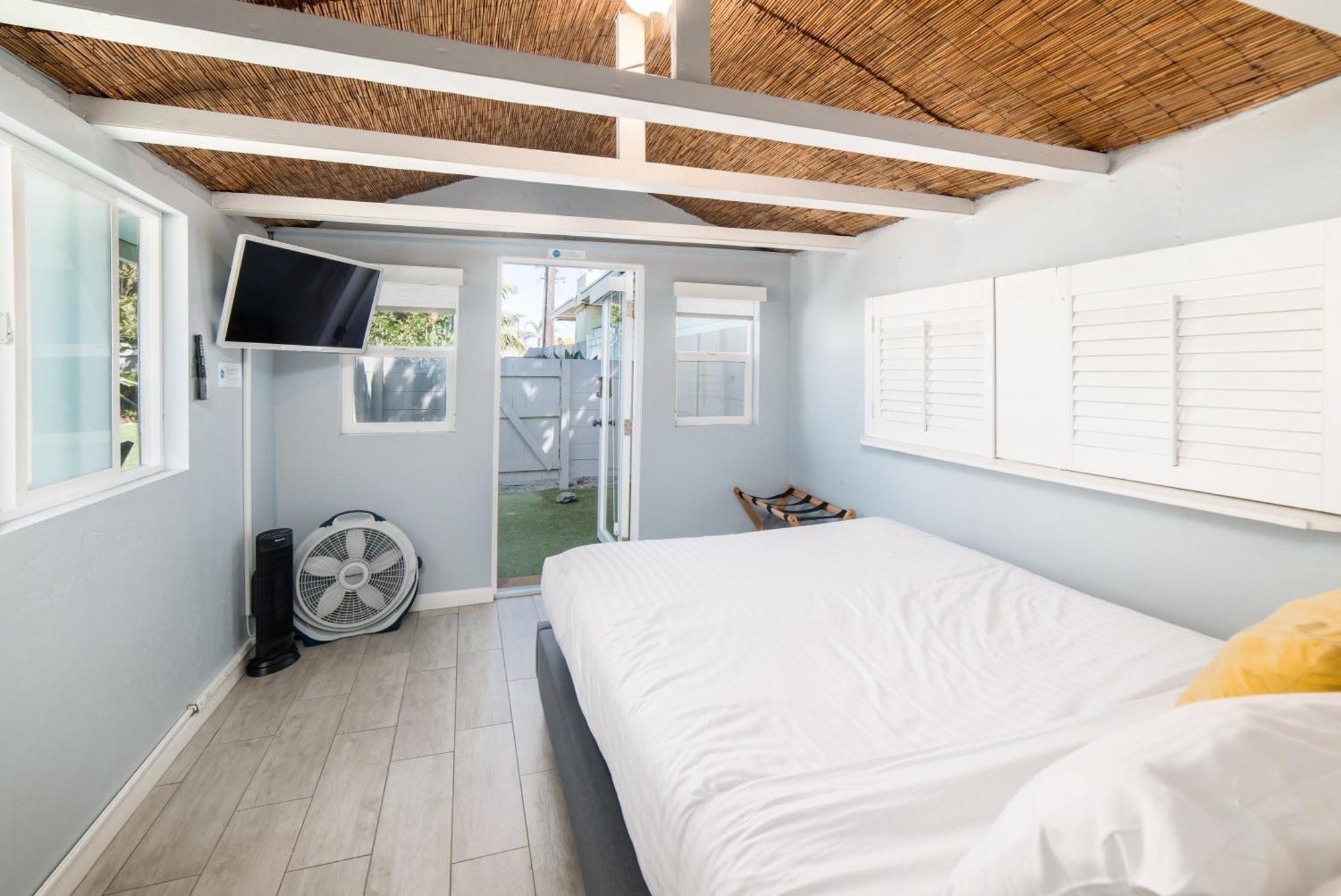Pacific Bungalow In Oceanside With Backyard & Tiny House Dış mekan fotoğraf