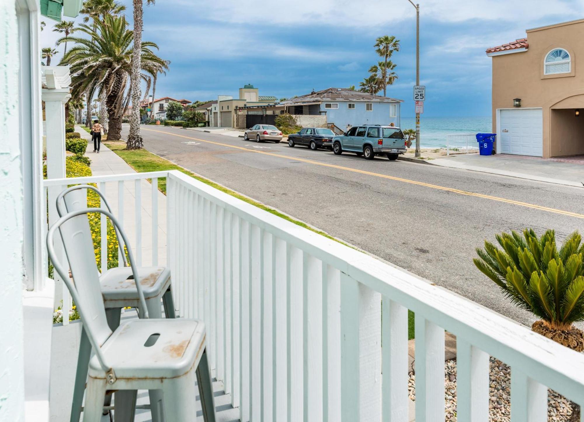 Pacific Bungalow In Oceanside With Backyard & Tiny House Dış mekan fotoğraf